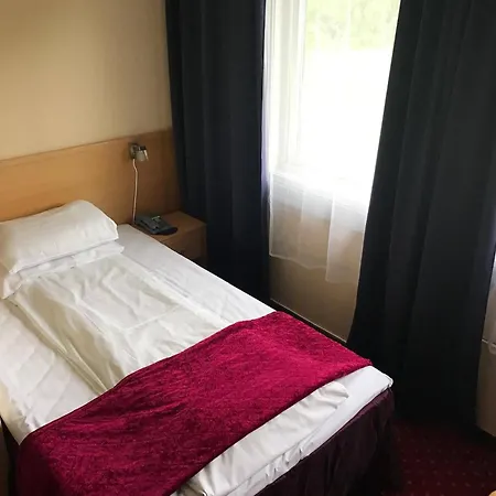 Polar Otel